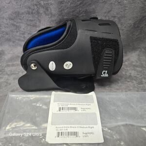 CL Comfortland Accord Black Ankle Brace III Medium Right CL-301-3-4-R Unisex